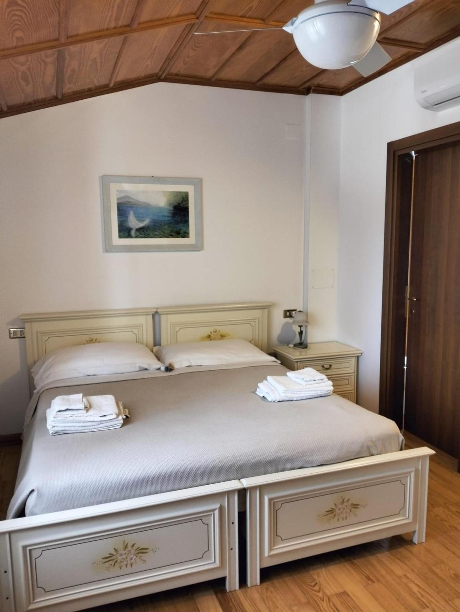 Villa Montegenco Comunanza Dış mekan fotoğraf